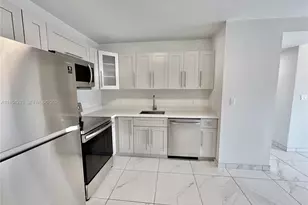 836 SW 2nd St, Miami, FL 33130 - Photo 3