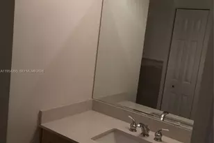 7233 NW 113th Ct, Doral, FL 33178 - Photo 23