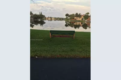 7233 NW 113th Ct, Doral, FL 33178 - Photo 41