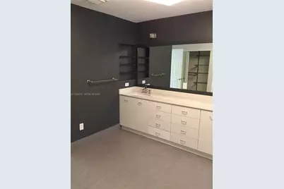 7233 NW 113th Ct, Doral, FL 33178 - Photo 25