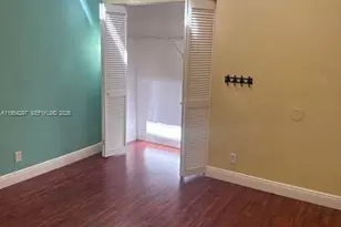 8682 NW 40th St, Coral Springs, FL 33065 - Photo 15