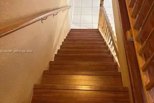 8682 NW 40th St, Coral Springs, FL 33065 - Photo 9