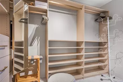 700 NE 24th Street #901, Miami, FL 33137 - Photo 33