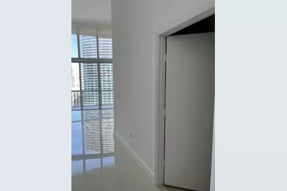 495 Brickell Ave #2208, Miami, FL 33131 - Photo 17