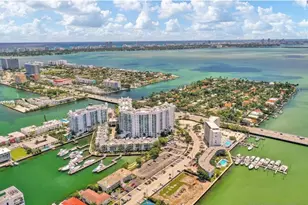 7900 Harbor Island Dr, North Bay Village, FL 33141 - Photo 43