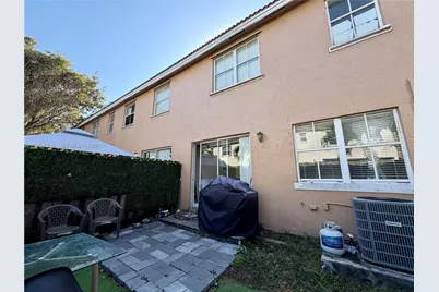 1385 SE 26th Ave, Homestead, FL 33035 - Photo 19