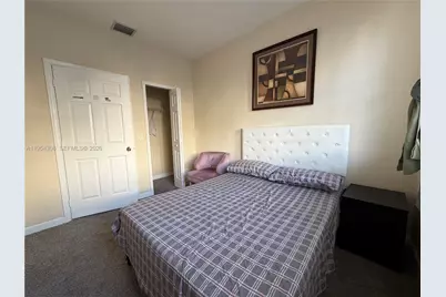 1385 SE 26th Ave, Homestead, FL 33035 - Photo 11