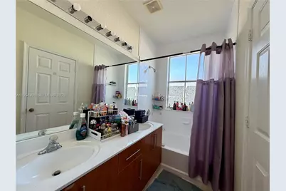 1385 SE 26th Ave, Homestead, FL 33035 - Photo 17