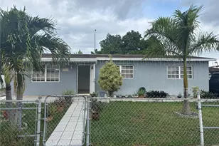 19480 SW 121st Ave, Miami, FL 33177 - Photo 1