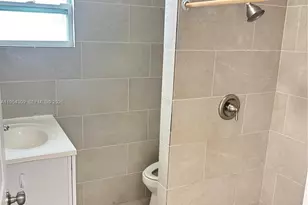 19480 SW 121st Ave, Miami, FL 33177 - Photo 3