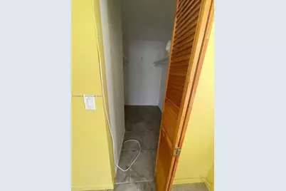 20815 NE 8th Ct #201-20, Miami, FL 33179 - Photo 11