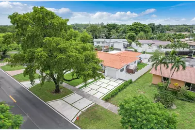 1040 N Royal Poinciana Blvd #na, Miami Springs, FL 33166 - Photo 25