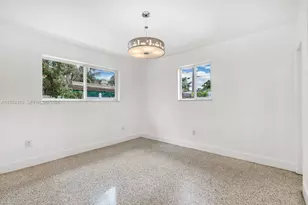 1040 N Royal Poinciana Blvd, Miami Springs, FL 33166 - Photo 11