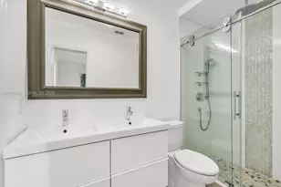 1040 N Royal Poinciana Blvd, Miami Springs, FL 33166 - Photo 9