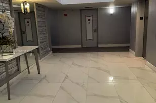 5055 Collins Ave, Miami Beach, FL 33140 - Photo 29