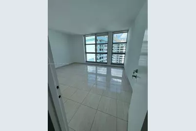 5055 Collins Ave #12B, Miami Beach, FL 33140 - Photo 17