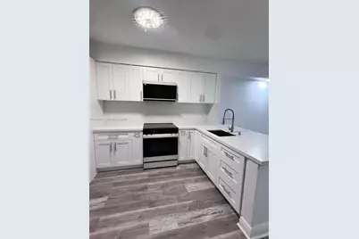 5091 NW 7th St #109, Miami, FL 33126 - Photo 9