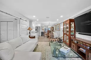 6471 Bay Club Dr, Fort Lauderdale, FL 33308 - Photo 5