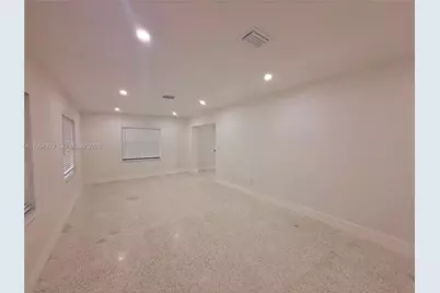 3400 SW 17th St #3402, Miami, FL 33145 - Photo 5