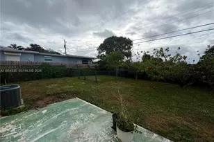 952 Churchill Rd, West Palm Beach, FL 33405 - Photo 7