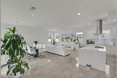 9995 NW 75th St, Doral, FL 33178 - Photo 23