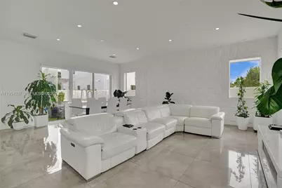 9995 NW 75th St, Doral, FL 33178 - Photo 33