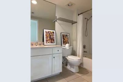 2000 N Bayshore Dr #1402, Miami, FL 33137 - Photo 23