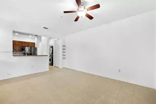 807 SW 147th Ave, Pembroke Pines, FL 33027 - Photo 5