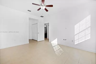 807 SW 147th Ave #1402, Pembroke Pines, FL 33027 - Photo 17