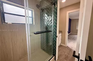 2550 N Nob Hill Rd, Sunrise, FL 33322 - Photo 13