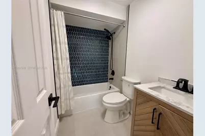 2550 N Nob Hill Rd #., Sunrise, FL 33322 - Photo 7