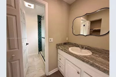 2550 N Nob Hill Rd #., Sunrise, FL 33322 - Photo 11