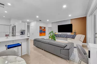 773 SW 120th Ave #0, Pembroke Pines, FL 33025 - Photo 25