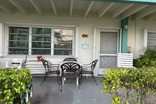 3923 NE 166th St, North Miami Beach, FL 33160 - Photo 11