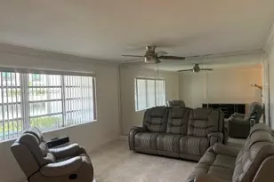 3923 NE 166th St, North Miami Beach, FL 33160 - Photo 11