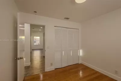 825 Tanglewood Cir, Weston, FL 33327 - Photo 23