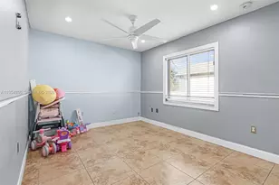 539 Summit Ave S, Lehigh Acres, FL 33974 - Photo 21