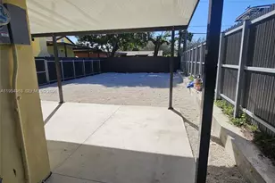 1148 NW 100th St, Miami, FL 33150 - Photo 25