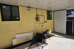 1148 NW 100th St, Miami, FL 33150 - Photo 27