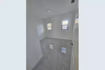 1148 NW 100th St #1, Miami, FL 33150 - Photo 13