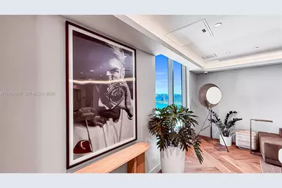 121 NE 5th St #1608, Miami, FL 33143 - Photo 23