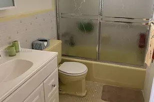 17001 NE 13th Ave, Miami, FL 33162 - Photo 15