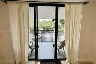 10131 W Sunrise Blvd, Plantation, FL 33322 - Photo 9