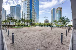 888 Biscayne Blvd, Miami, FL 33132 - Photo 15