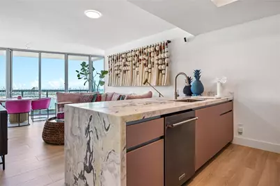 888 Biscayne Blvd #2009, Miami, FL 33132 - Photo 3