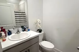 470 NE 12th St, Florida City, FL 33034 - Photo 21