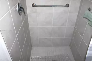 470 NE 12th St, Florida City, FL 33034 - Photo 49