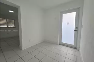 6240 SW 21st St #3, Miami, FL 33155 - Photo 7