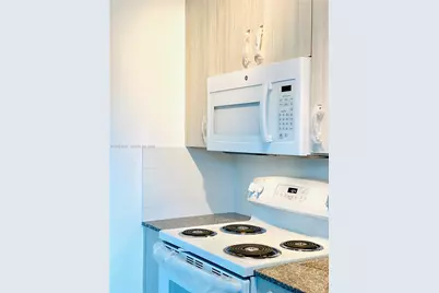 1560 NW 1st Ct #1, Miami, FL 33136 - Photo 1