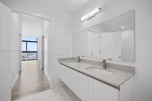 101 Diplomat Pkwy, Hallandale Beach, FL 33009 - Photo 23